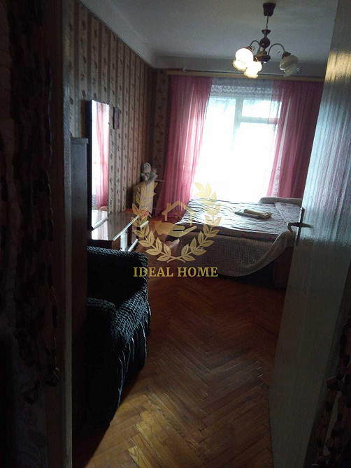 Трикімнатна квартира біля метро Лівобережна Київ - фото 6