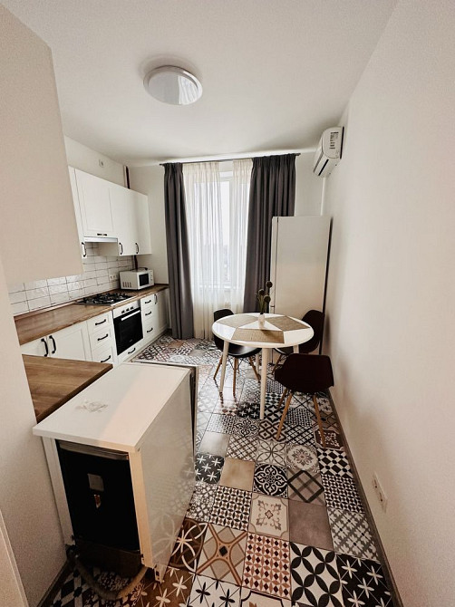 Продаж Квартира 2-кімнатна, 8/9 поверх на Писаржевського Академіка вул., д. 8 Киев - изображение 9