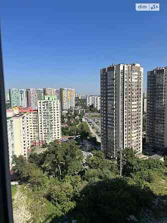 Продаж Квартира 3-кімнатна, 19/26 поверх на Микільсько-Слобідська, 10 Киев