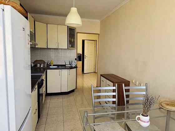 Оренда Квартира 2-кімнатна, 13/21 поверх на просп. Володимира Івасюка, 63/54 Киев