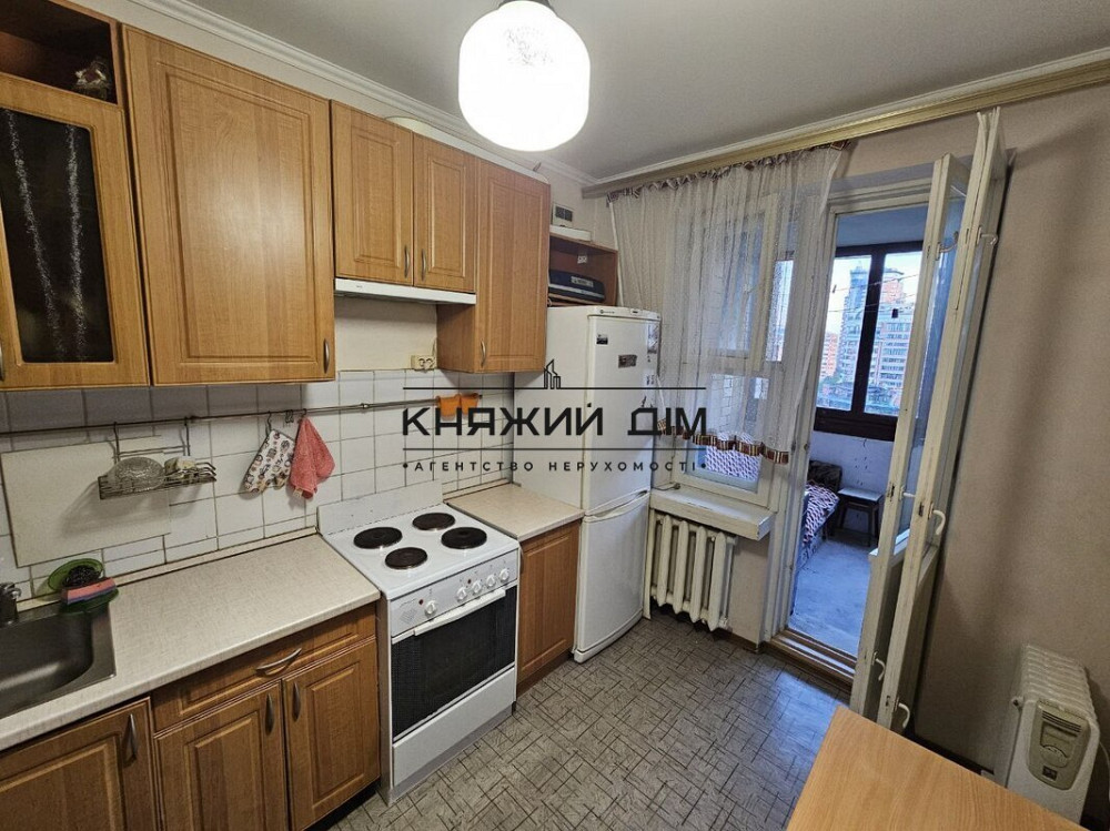 Оренда Квартира 1-кімнатна, 11/18 поверх на вул. Старонаводницька Киев - изображение 13