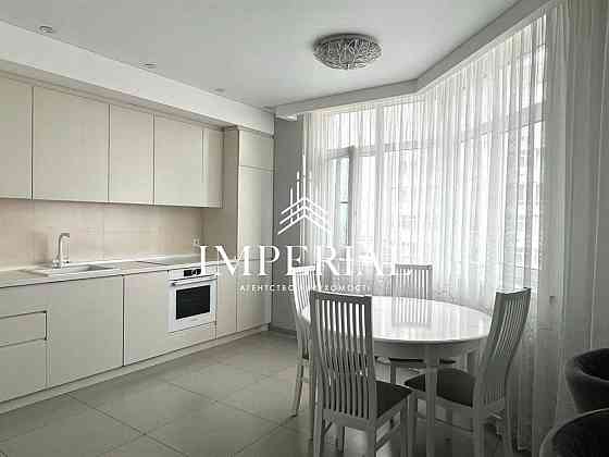 Продаж Квартира 3-кімнатна, 22/25 поверх на вул. Освіти Kiev