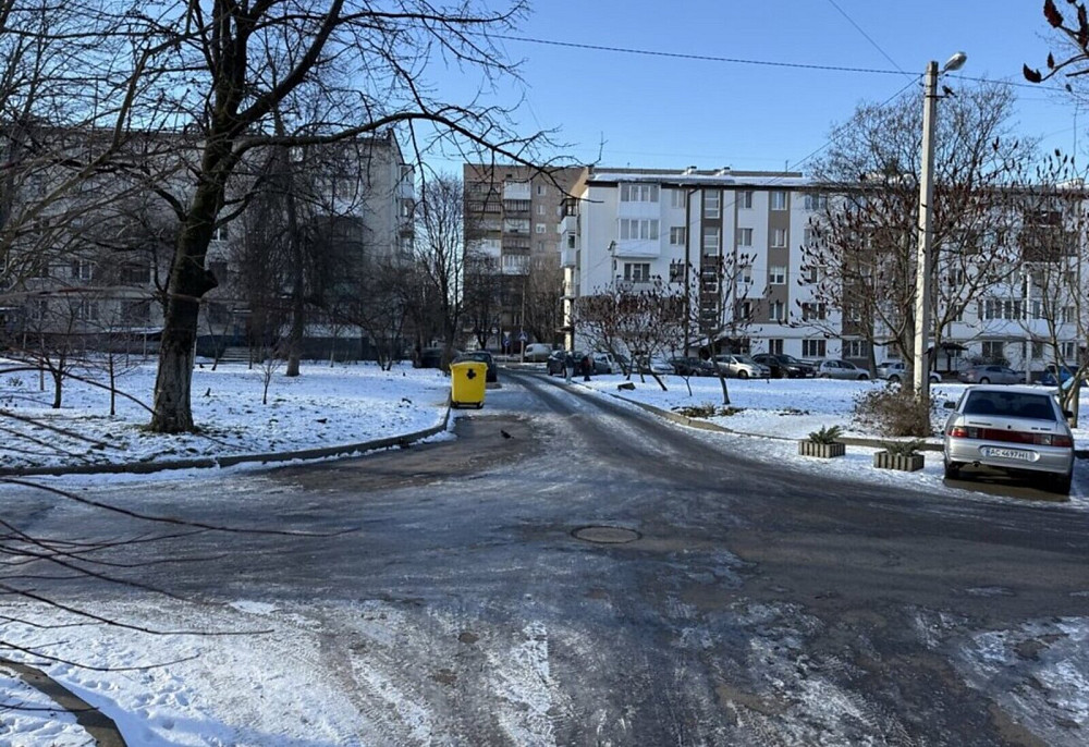 Продаж Квартира 2-кімнатна, 3/5 поверх на Відродження Луцк - изображение 3