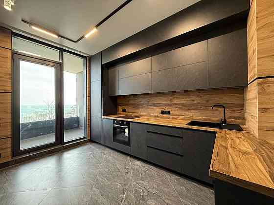 Продаж Квартира 2-кімнатна, 1/7 поверх на Фонтанская дорога, 77А Odessa