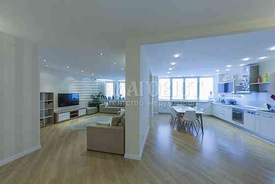 Оренда Квартира 3-кімнатна, 10/17 поверх на Амосова, 4 Киев