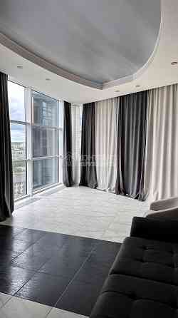 Продаж Квартира 3-кімнатна, 19/23 поверх на вул. Отакара Яроша Харьков