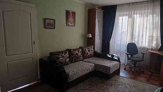 Оренда Квартира 2-кімнатна, 3/5 поверх на Данила Щербаківського, 72 Kiev