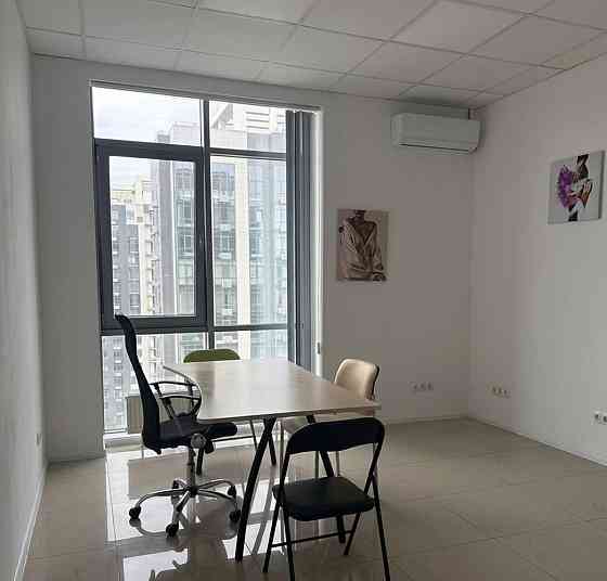 Оренда офісне приміщення на улица Трускавецкая, д.8 приміщень - 2, поверх - 20/24 Київ