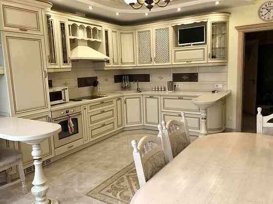 Продаж Квартира 2-кімнатна, 4/18 поверх на Валерія Лобановського вул., д. 150 Київ