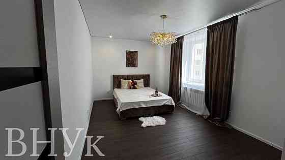 Продаж Квартира 3-кімнатна, 4/8 поверх на вул. Олександрівська Вінниця