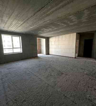 Продаж Квартира 2-кімнатна, 8/10 поверх на Семейная, 3 Дніпро