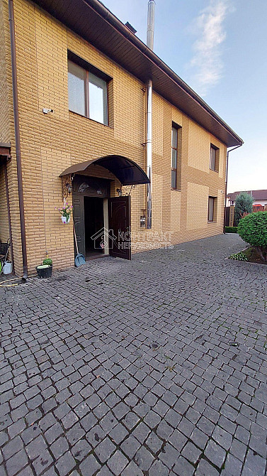 Продаж Будинок 5-кімнатний  - photo 2