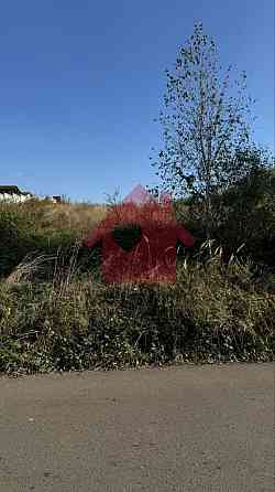 Продаж земельної ділянки 25 соток на Центральна Ярок