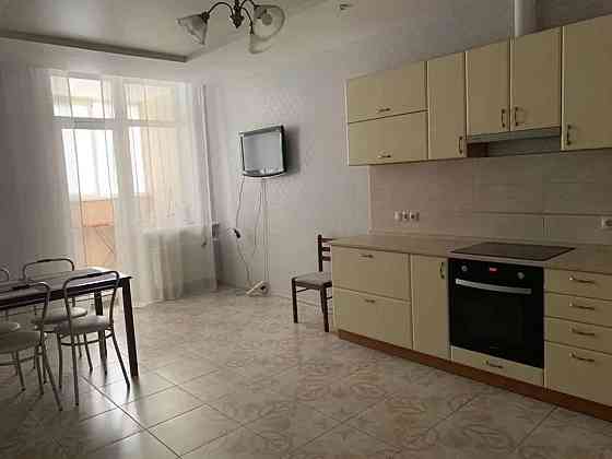 Оренда Квартира 1-кімнатна, 20/25 поверх на Родини Кульженко, 33 Киев