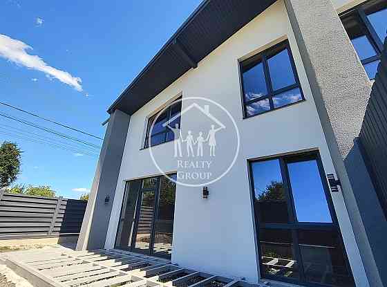 Продаж 2-поверховий Будинок з ділянкою 2.4 сот 120 кв.м  на Ст. Бандери 