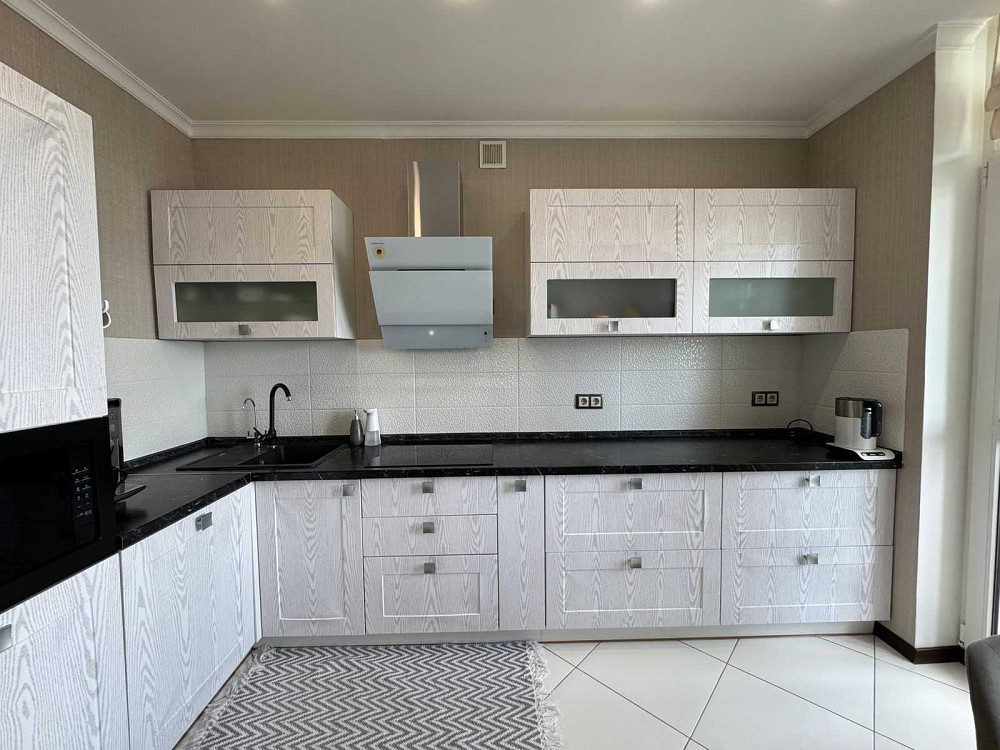 Продаж Квартира 2-кімнатна, 24/25 поверх на Бажана Миколи вул., д. 8Б Київ - фото 1