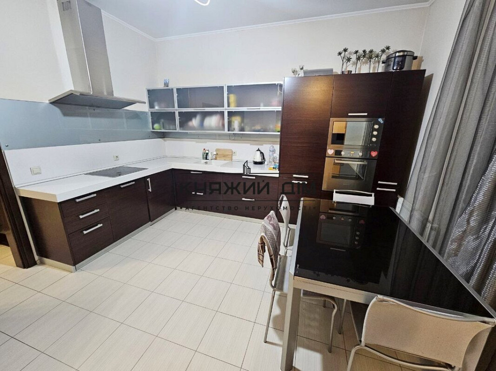 Продаж комфортної, просторої 2-х к. кв. студія, біля ст. м. Олімпійська. № 21146883 Київ - фото 1