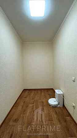 Продаж Квартира 2-кімнатна, 21/25 поверх на Балтійський вул., д. 3 Киев