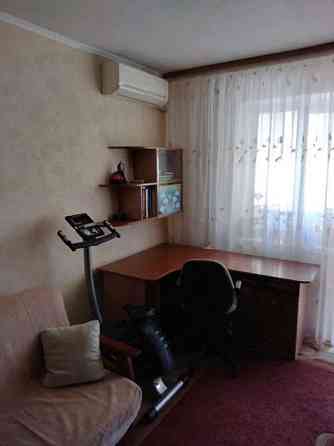 Оренда Квартира 2-кімнатна, 6/10 поверх на Харьковское шоссе Kiev