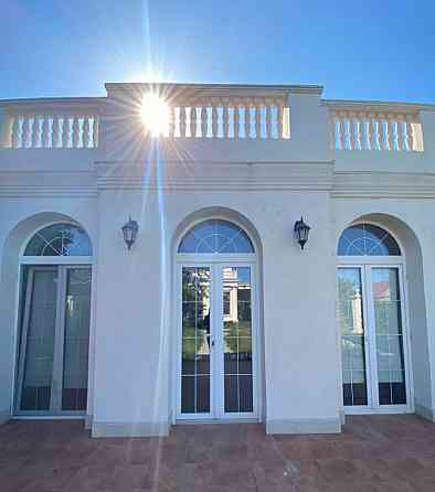 новый дом 250 м2 + гостевой дом 80 м2 Чорноморськ