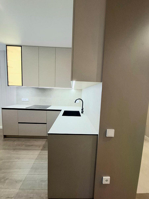 Продаж Квартира 2-кімнатна, 24/24 поверх на Повітряних сил вул., д. 56 Київ - фото 4