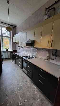 Продаж Квартира 2-кімнатна, 3/4 поверх на вул. Чичібабіна Харків