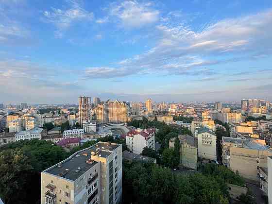 Оренда Квартира 3-кімнатна, 15/16 поверх на ул. Олеся Гончара Київ