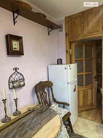 Продаж Квартира 2-кімнатна, 6/10 поверх на Юлії Здановської вул. (Михайла Ломоносова), 8 Київ