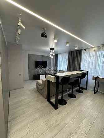 Продаж Квартира 2-кімнатна, 8/16 поверх на вул. Перемоги Харьков