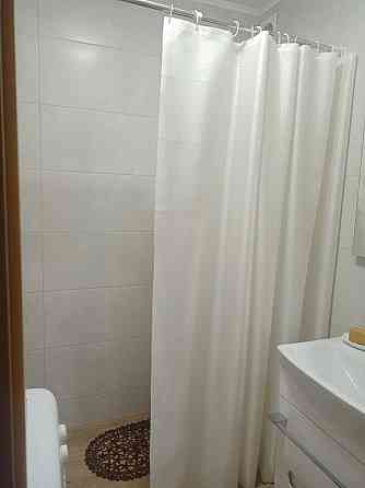 Оренда Квартира 2-кімнатна, 1/9 поверх на проспект Бажана Николая, д.5 Киев