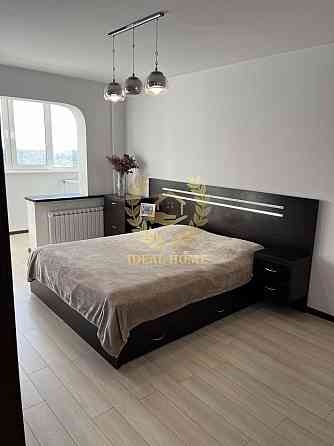 Простора 3-кімнатна квартира біля метро Теремки, Заболотного 26 Київ