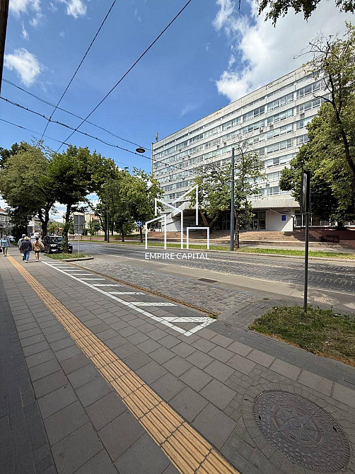 Оренда офісне приміщення на вул. Бандери Степана приміщень - 1, поверх - 1/4 Львів - фото 1