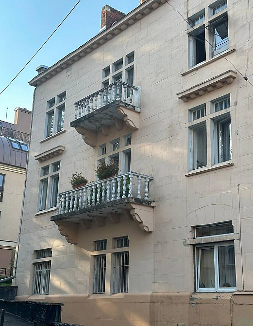 Продаж Квартира 3-кімнатна, 3/3 поверх на вул. Героїв Майдану Львів - фото 3