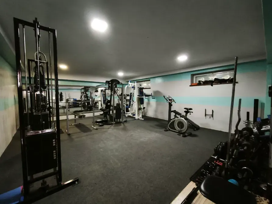 Продажа Цокольное или подвальное помещение площадь 145 кв.м 1-й этаж на Лінтура 10 Ужгород - изображение 6