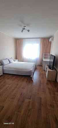 Оренда Квартира 1-кімнатна, 3/25 поверх на вул. Ревуцького, 54 Kiev