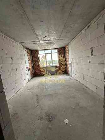 Продаж Квартира 3-кімнатна, 7/9 поверх на Бориспольская ул., 19 Киев