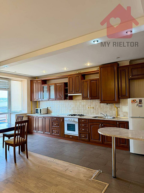 Продаж Квартира 1-кімнатна, 3/5 поверх на Шевченка пров. Ужгород - изображение 6