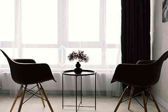 Продаж Квартира 2-кімнатна, 24/25 поверх на вул. Ревуцького Київ