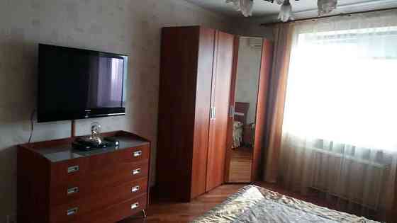 Оренда Квартира 2-кімнатна, 17/24 поверх на ул. Анны Ахматовой Київ