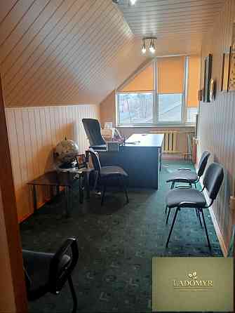 Оренда офісне приміщення на вул. Уласа Самчука приміщень - 2, поверх - 2/2 Rivne