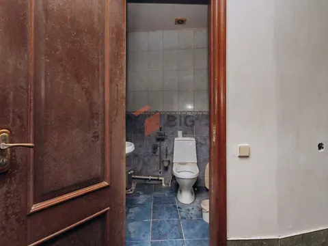 Здається    Чернівці Вокзальна (Гагаріна Юрія) вулиця Чернівці - фото 14