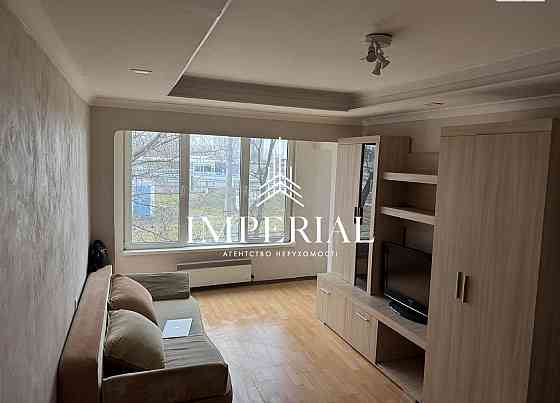 Продаж Квартира 1-кімнатна, 2/9 поверх на вул. вул.Тимошенка Kiev