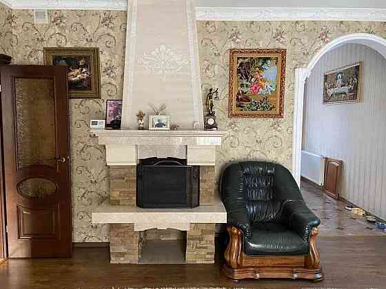 Продаж Будинок 7-кімнатний на вул. Білозіра Рудне