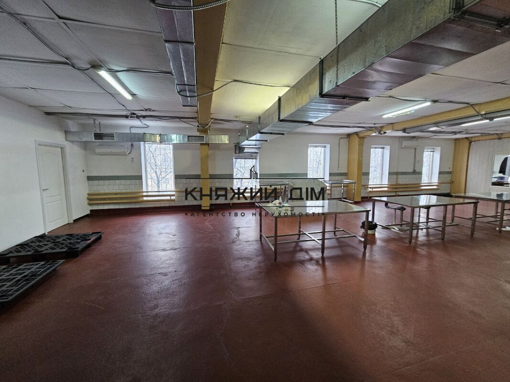 Продаж приміщення вільного призначення на Ремонтная ул. поверх - 1/3 Київ - фото 1