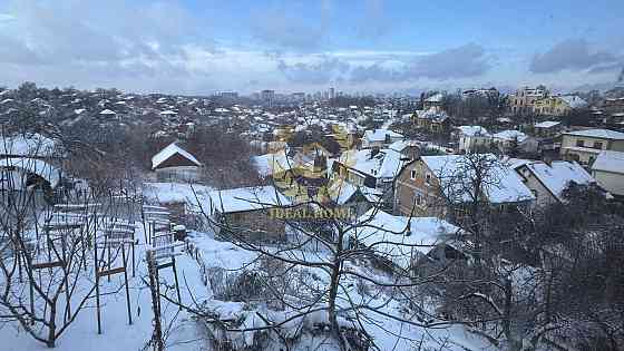 Продаж Будинок 4-кімнатний на Москвина ул., 1 Kiev