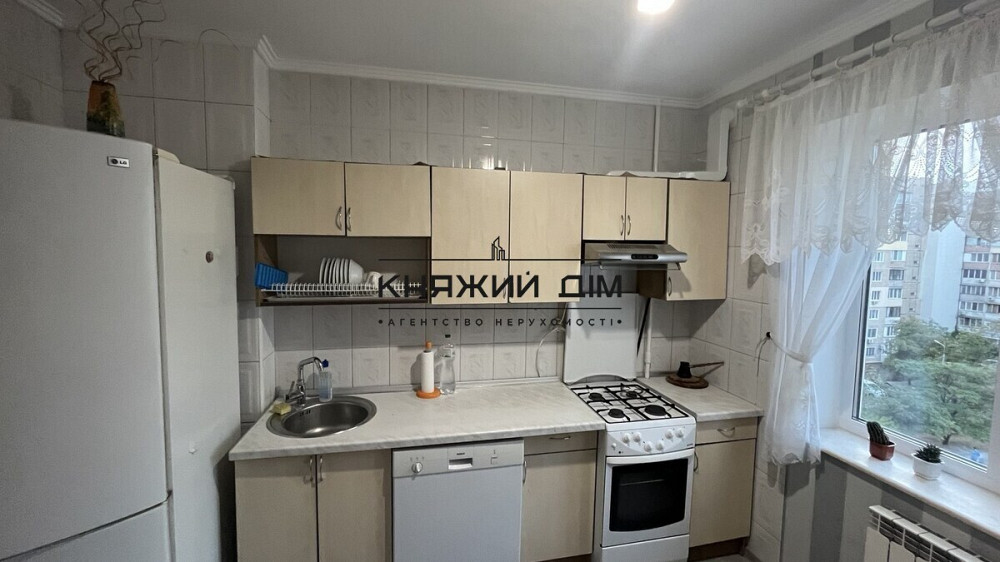 Оренда Квартира 3-кімнатна, 6/9 поверх на Бажана Николая просп. Київ - фото 9