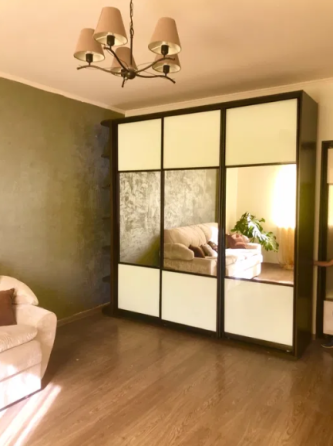 Продам 1-комнатную квартиру на ул.Ак.Сахарова Одеса