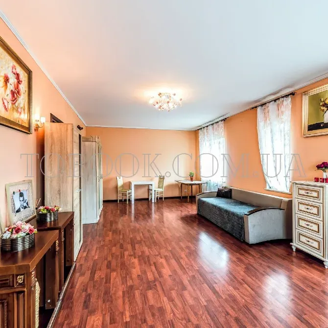 484 A Two-story villa for rent with a swimming pool Kiev - photo 5