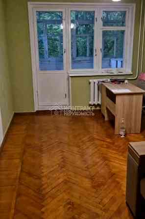 Продаж Квартира 2-кімнатна, 3/5 поверх на вул. Тракторобудівників Kharkiv