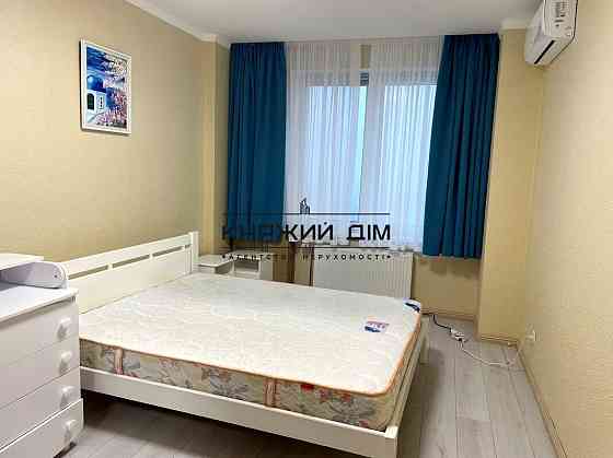 Оренда Квартира 2-кімнатна, 22/25 поверх на Академика Глушкова просп. Kiev